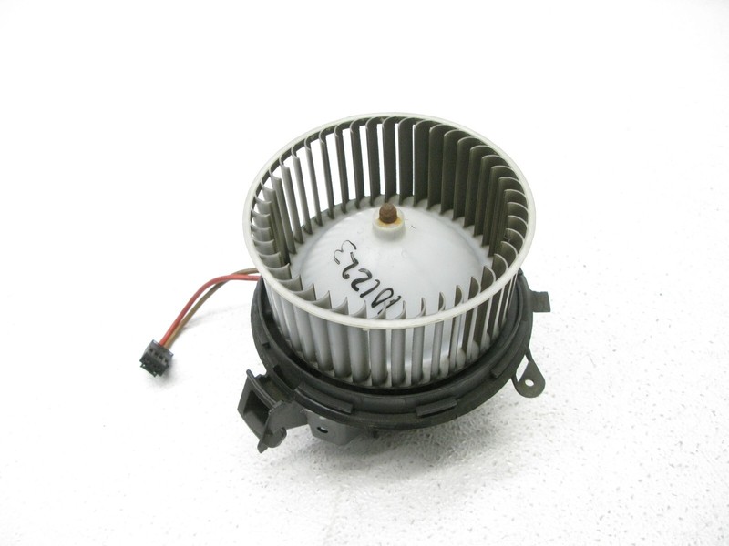 08-15 MERCEDES W204 C300 E350 SLS AMG GT AC A/C HEATER BLOWER MOTOR OEM 101223