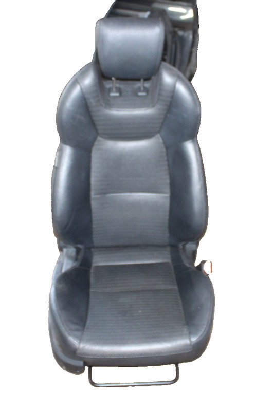 2013-2016 Hyundai Genesis Coupe Passenger Front Seat Assembly OEM 884042M600