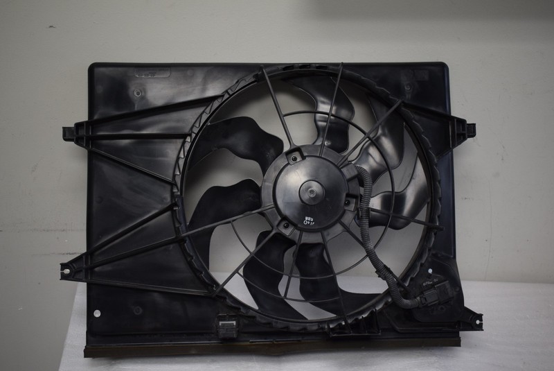 2007-2010 HYUNDAI ELANTRA RADIATOR FAN FACTORY OEM