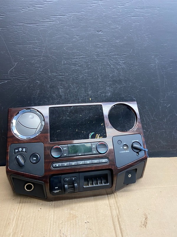 2008-2010 Ford F250 F350 Radio Climate Control Radio Dash Bezel Panel AD7221 DG