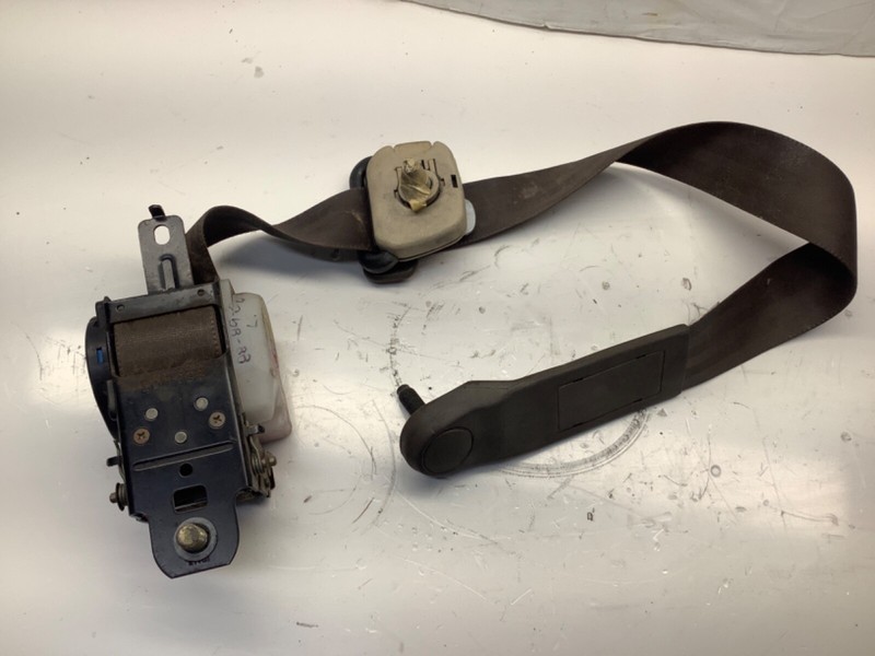 88-89 HONDA CIVIC 4 DOOR FRONT LEFT DRIVER SIDE SEAT BELT RETRACTOR BROWN OEM