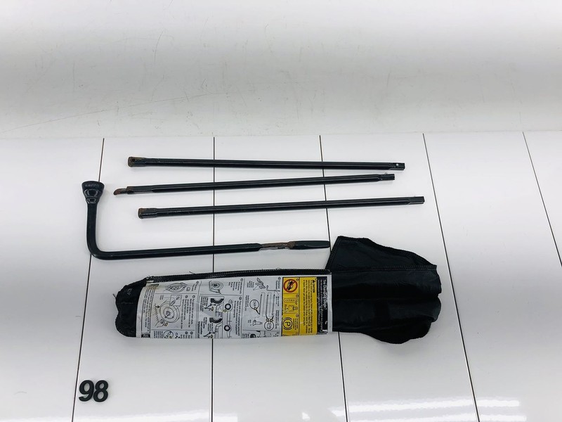 00-06 GMC YUKON XL 1500 EMERGENCY SPARE TIRE WHEEL TOOL KIT OEM
