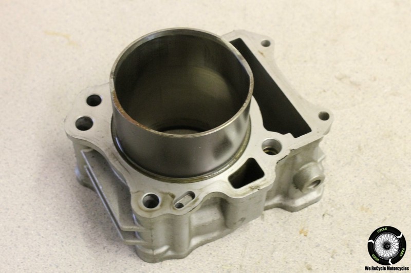 2007 Hyosung GT650 Comet ENGINE MOTOR PISTON CYLINDERS BLOCK JUG GT 650 07