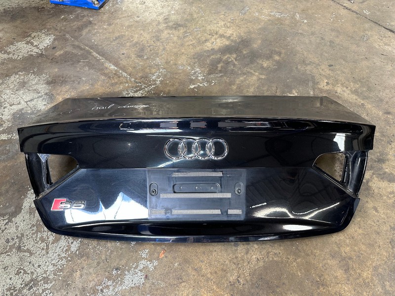 08-17 Audi A5 S5 TRUNK LID SHELL Black ZM OEM