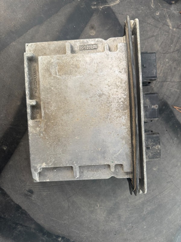 08 FORD ESCAPE & MARINER ENGINE COMPUTER ECU PCM 2.3 HYBRID 8M6A-12A650-BE