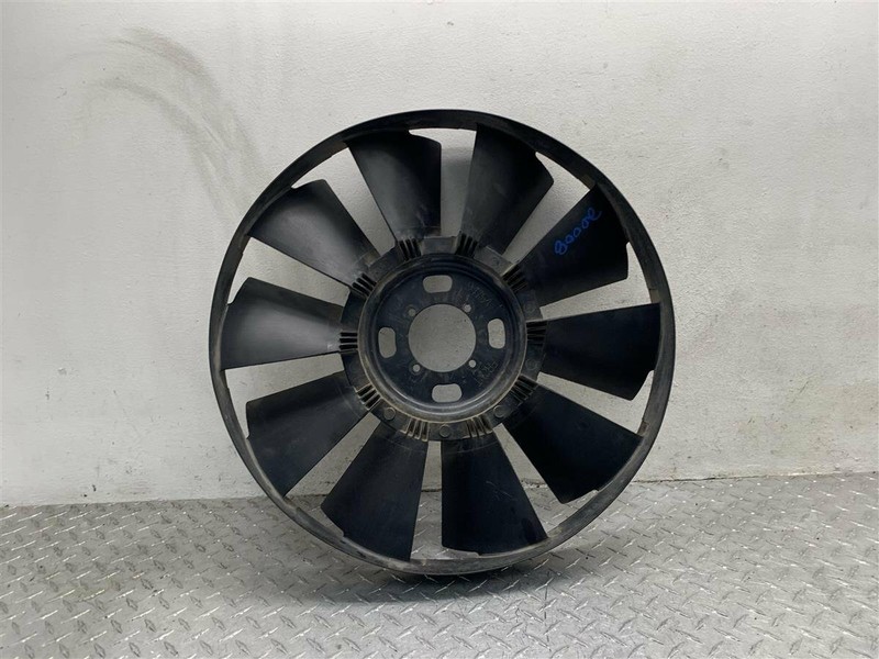 2002-2009 GMC ENVOY COOLING FAN BLADE OEM 15229250
