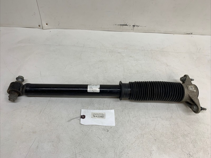 2017-2022 TESLA 3 REAR RIGHT LEFT SHOCK ABSORBER 1044461-01-E 42080 S23