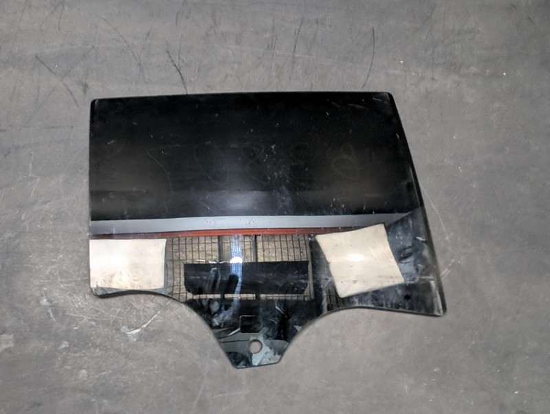 Rear Right Door Window Glass 2022 Buick Envision 39114939 2021 2023 2024