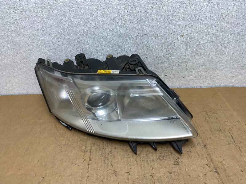2003 2004 2005 2006 2007 Saab 9-3 Right Passenger Headlight Xenon Oem AD0700 DW