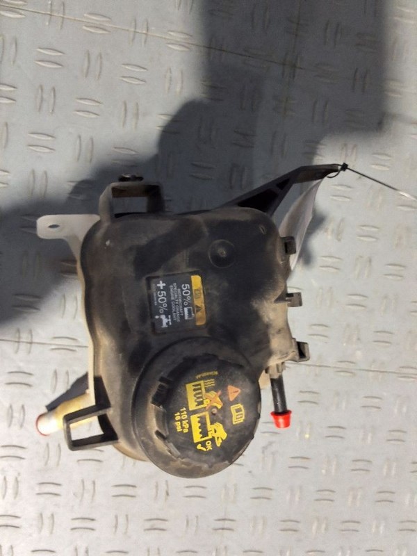 Coolant Reservoir Fits 11-19 EXPLORER 3587814