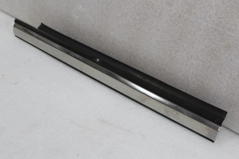 1991 1992 1993 1994 1995 PLYMOUTH ACCLAIM LEFT REAR DOOR WINDOW MOLDING CHROME