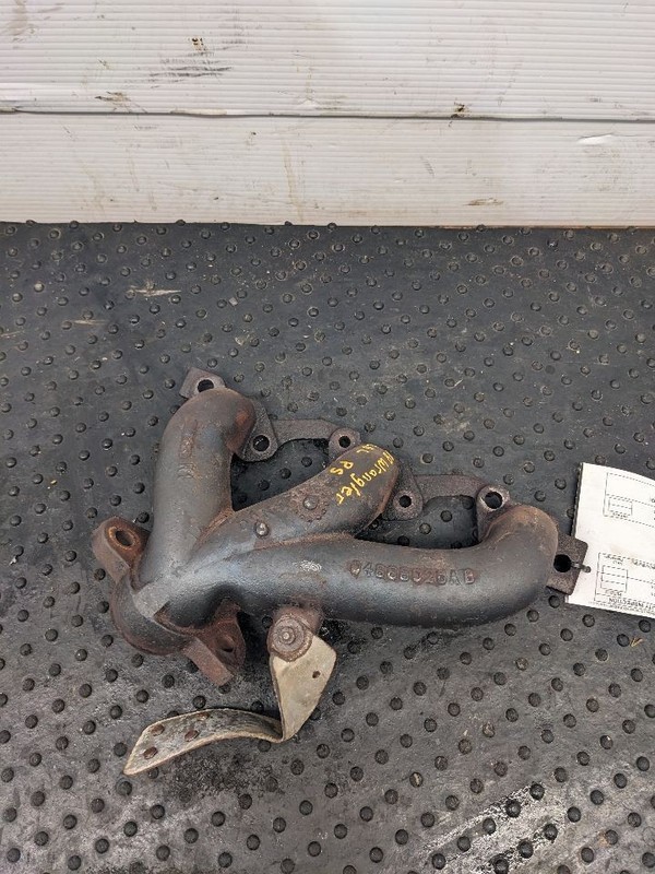 Driver Left Exhaust Manifold 3.8L Fits 07-11 WRANGLER 1193277