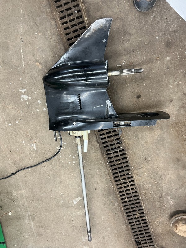 Mercury EFI 135 150 175 200 HP LOWER UNIT! 25" 9148A47 FRESHWATER!