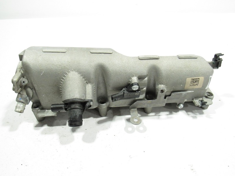 Audi RS7 C8 2022 4.0L AWD Right Engine Motor Intake Manifold 19-24 ;Y3