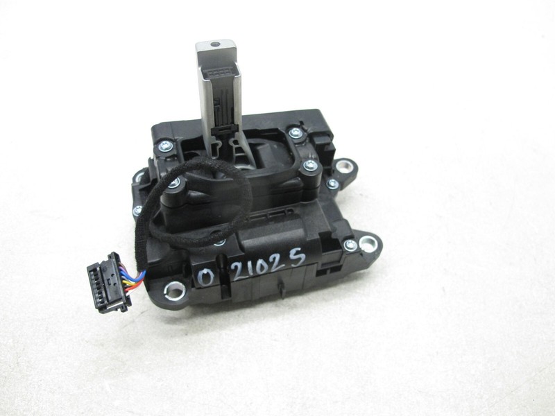 18-24 AUDI B9 A4 S4 A5 S5 8 SPEED AT LEVER FLOOR SHIFTER GEAR SELECTOR OEM 02102