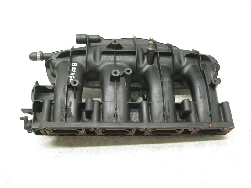 05-10 AUDI B7 A3 A4 VW JETTA PASSAT 2.0T INTAKE MANIFOLD 06D133192C051122B