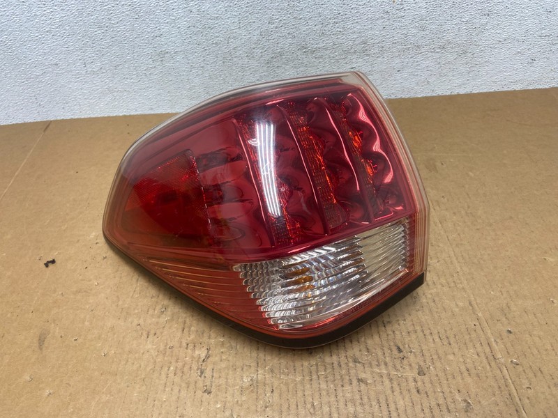2011 to 2013 Infiniti Qx56 Left Driver LH Side Tail Light OEM ae0450 DG