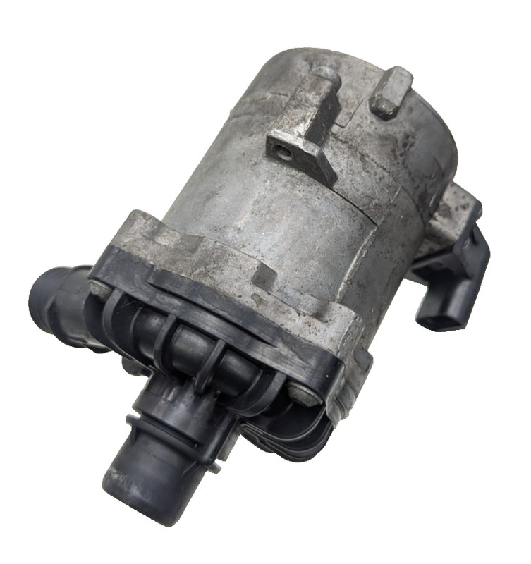 BMW 5,6,7,X5,X6 N63 ENGINE AUXILIARY WATER PUMP 7566335