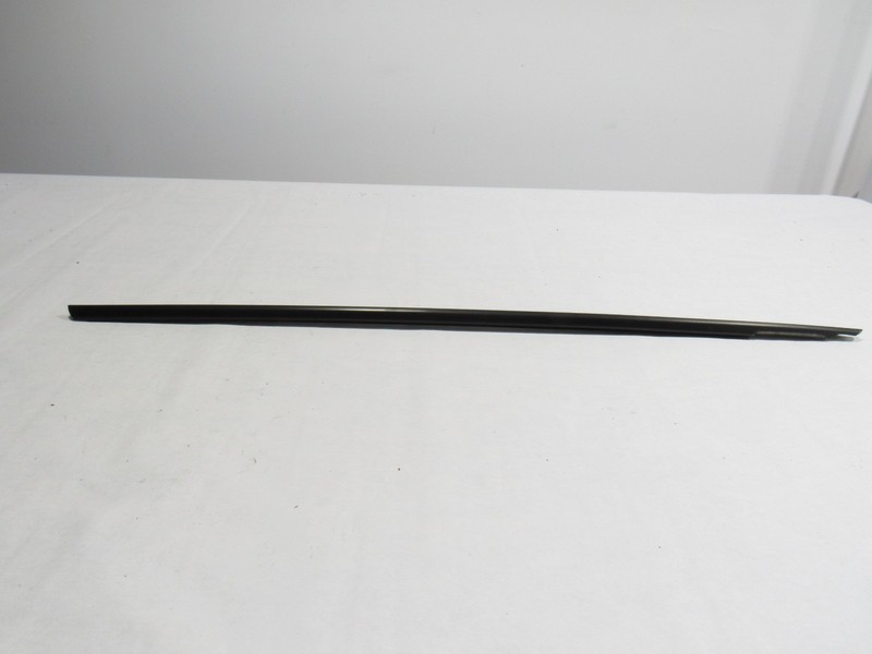 14-16 Porsche Cayman 2014 Left Driver Door Window Belt Molding Seal ;:A