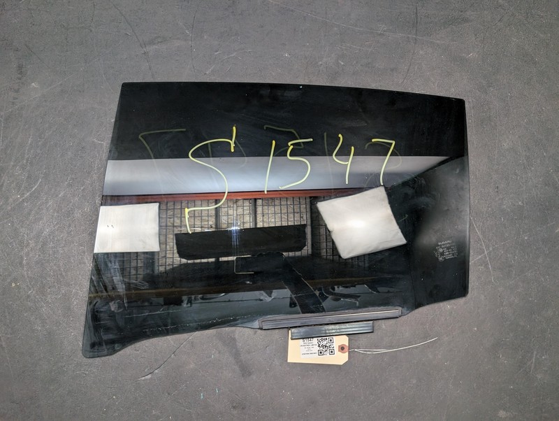Rear Left Door Window Glass 2022 Subaru Crosstrek 62011-FL030 2018 2019 - 2023