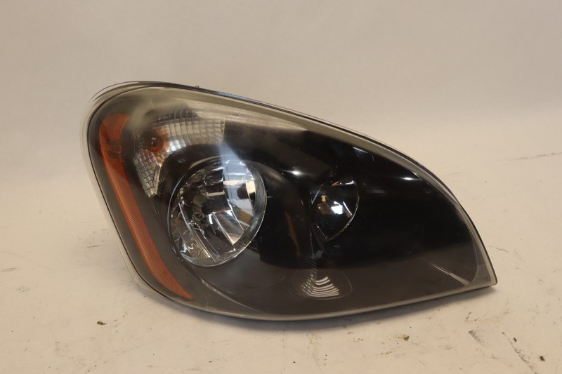 2008-2017 FREIGHTLINER CASCADIA 125 RIGHT PASSENGER HALOGEN HEADLIGHT LAMP DEPO