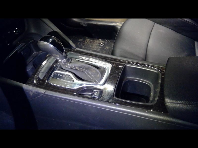 2019 REGAL Automatic Transmission Shifter 1552114