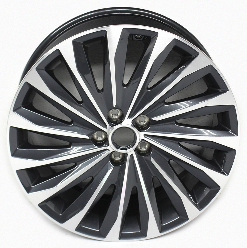 OEM 20 Inch alloy wheel For Hyundai Palisade Machined face 52910S8820, Scratches