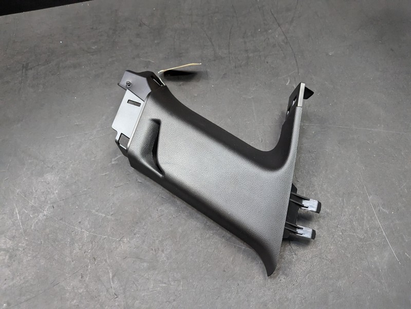 Rear Left C Pillar Upper Trim Panel 2019 Jeep Grand Cherokee 2016 2017 - 2021