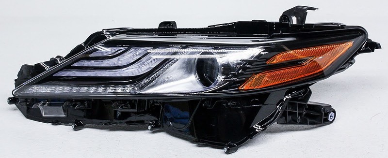 OEM Toyota Camry XSE Left Driver Side LED Headlamp 81150-06D80 Tabs Missing