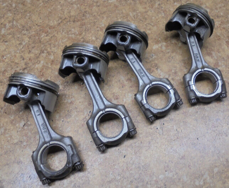 2004 Suzuki GSX-R600 GSXR6 GSXR600 Engine Pistons Connecting Rods Motor 04