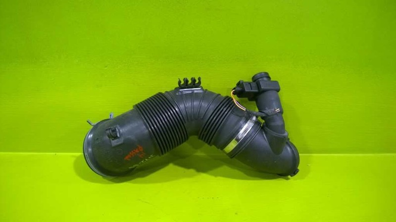 12 13 14 PASSAT AIR CLEANER INTAKE TUBE HOSE OEM 3172-66