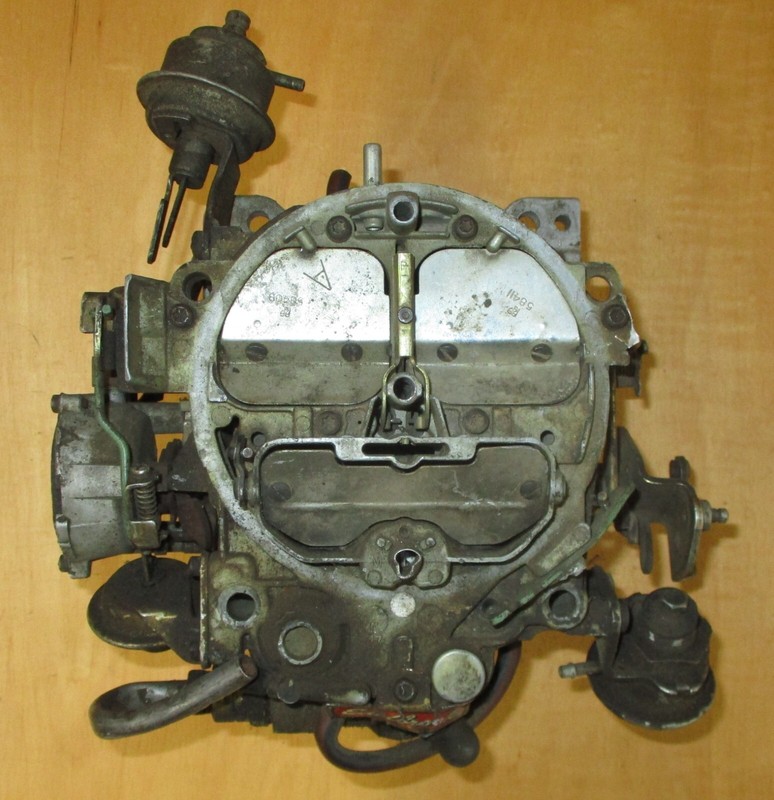 EDELBROCK 1903 4 BBL CARBURETOR 795 CFM HOT AIR CHOKE 1975-1985 305-454 ENGINE