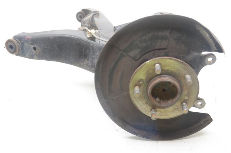 84-86 Nissan 300ZX Z31 2+0 Turbo Passenger Right Rear Suspension Assembly