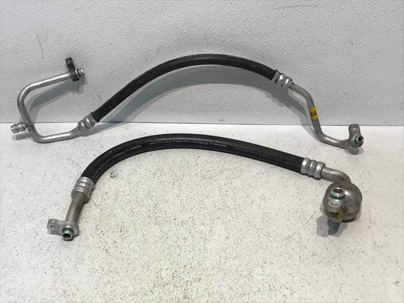 09-12 Hyundai Genesis 4.6L AC Compressor Lines Hoses Pair OEM