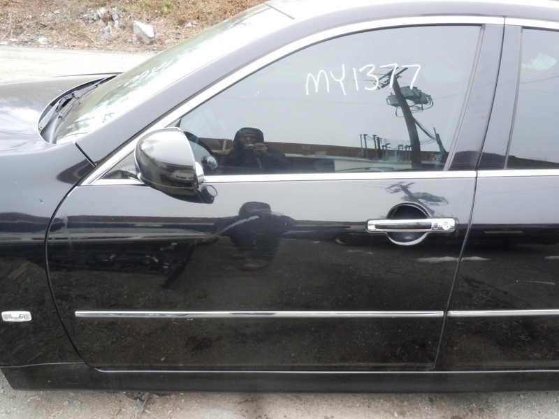2006-2010 Infiniti M35 Front Door Assembly Driver Left KH3