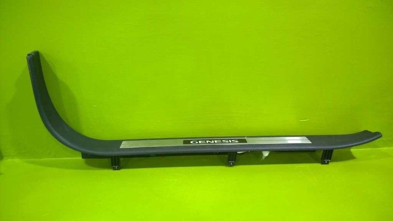 09 10 11 12 13 14 GENESIS DRIVER LEFT FRONT DOOR SCUFF SILL PLATE OEM 3430-83