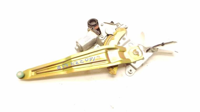 03-08 TOYOTA COROLLA LE DRIVER SIDE REAR DOOR WINDOW REGULATOR