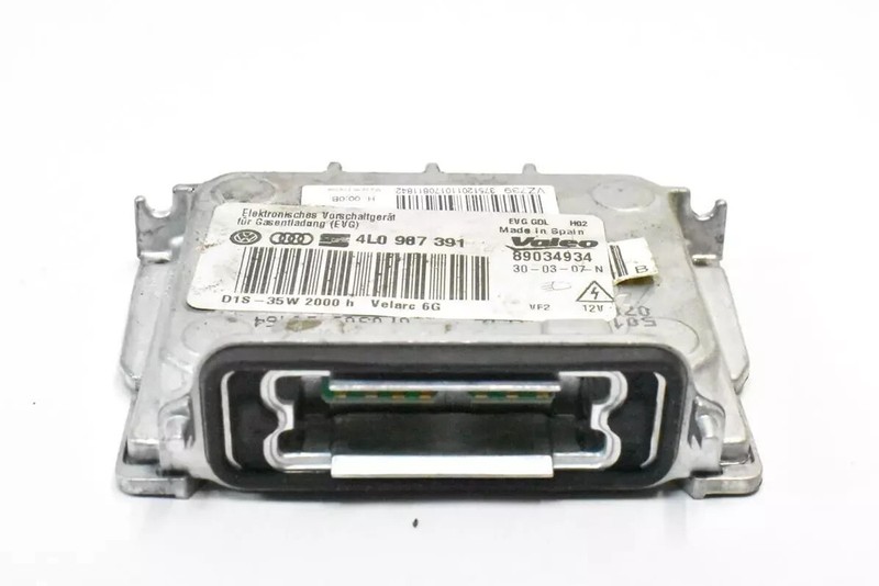 2007 Audi Q7 Xenon HID Headlamp Ballast Control Module 4L0987391