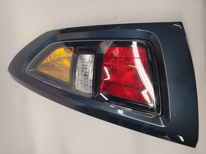 10-'11 KIA SOUL Right Passenger Taillight OEM Grade A Condition!