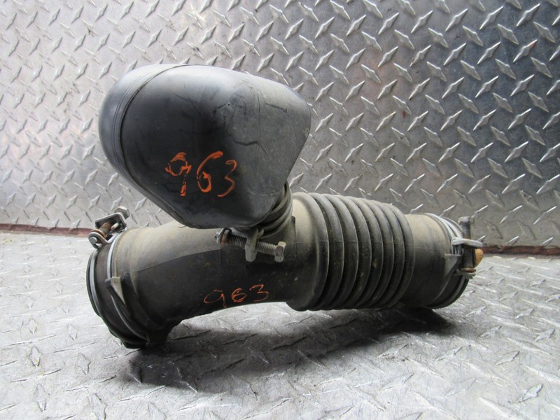 2014-2019 TOYOTA COROLLA SEDAN AIR INTAKE DUCT TUBE HOSE (1.8L) 17893-0T110