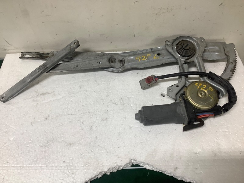 92-96 HONDA PRELUDE LEFT (driver side) window regulator motor 2 door