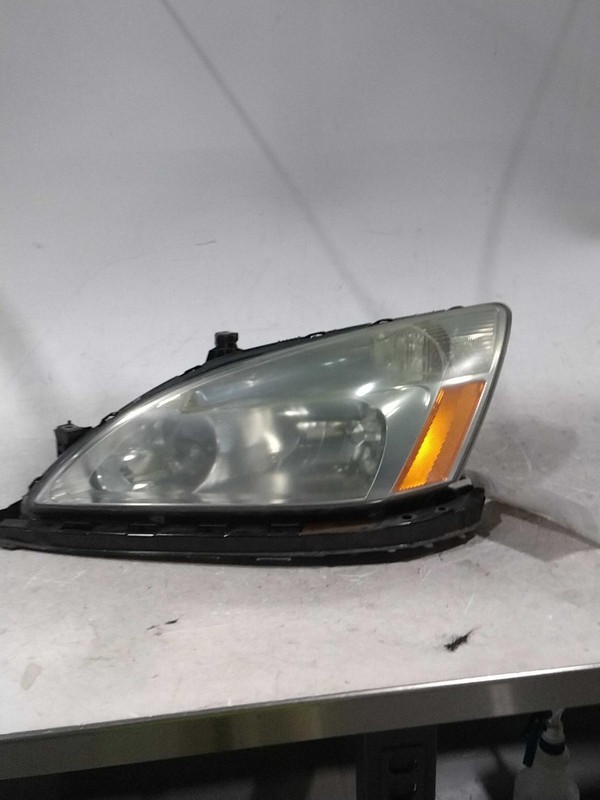 2005 Honda Accord Left Headlight Assembly Black OEM 430010 Used 228K Miles