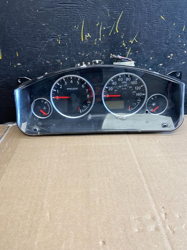 2007-2008 Nissan Pathfinder Xterra Cluster Speedometer Instrument OEM AB1821 DG