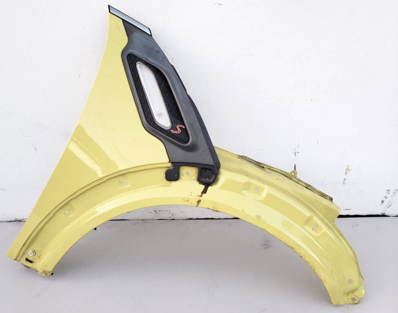 ✅ 11-16 OEM Mini Cooper R60 R61 Passenger Side Fender Panel Cover Yellow B17