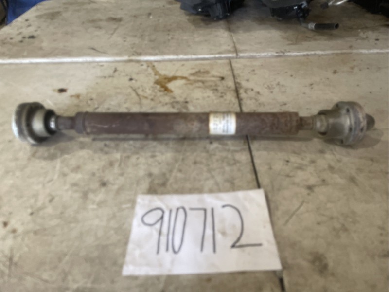 2004 -2010 Cadillac SRX AWD Front Drive Shaft Driveshaft 15212140