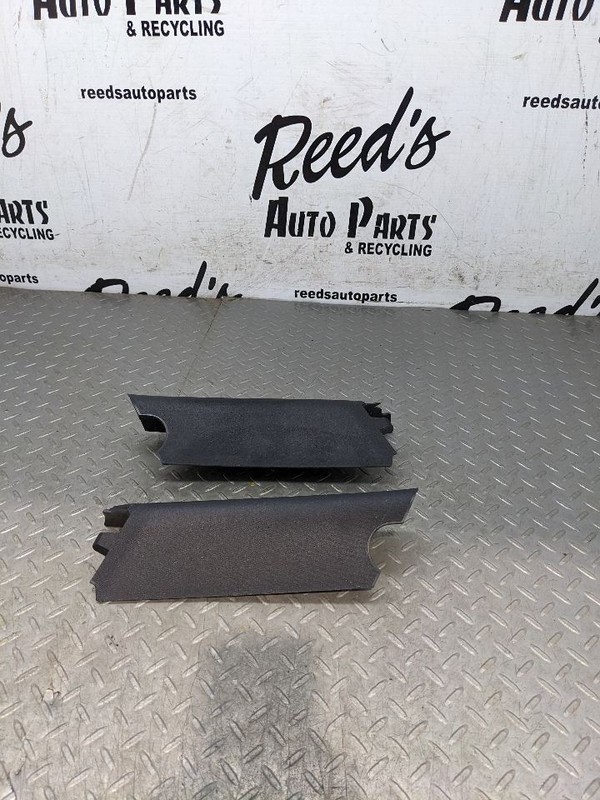 Jeep JK Wrangler A-Pillar Windshield Side Trim Panel 2011-2017 1195036