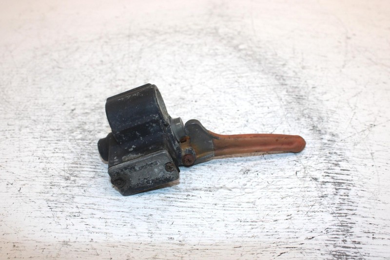 1989 Polaris 650 Oem Brake Master Cylinder 5630125 SP43