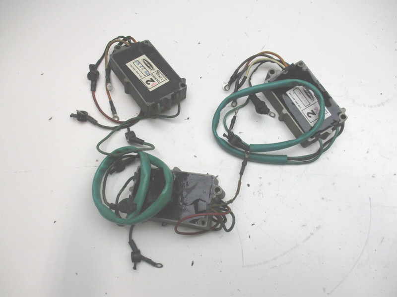 332-4911A2Mercury Outboard Engines Ignition Switch Box Assembly X3 (PARTS ONLY