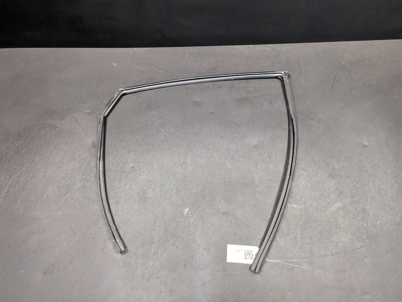 Rear Right Door Window Glass Run Channel 2020 Honda Civic 72735-TBA-A01 16 - 19