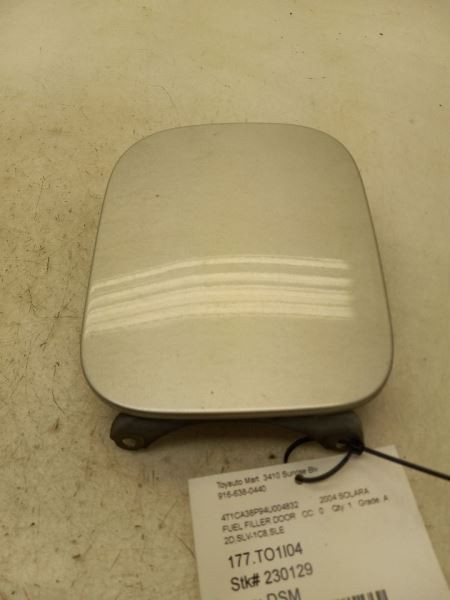 2004 TOYOTA SOLARA SLE FUEL FILLER DOOR